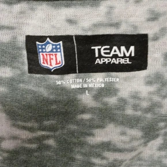 Green Bay Packers Tee - Picture 2 of 3